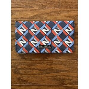 Nautica Women's Bifold Wallet Red White Blue Snap Closure Excellent Condition!‎